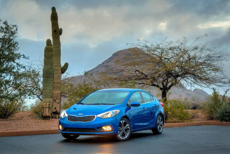  Kia Forte 2014 года  (фото 4 из 125)